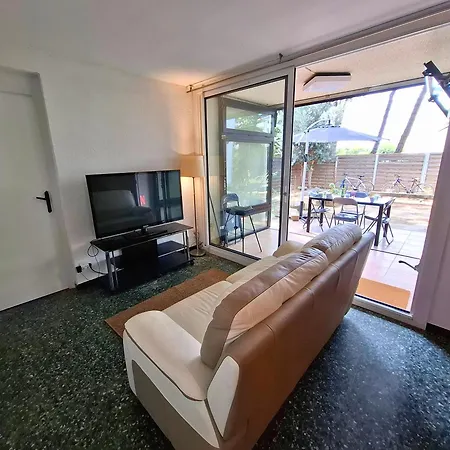 Jardin De Camargue - T4 Avec Parking, Wifi, Velos & Jardin, Proche
