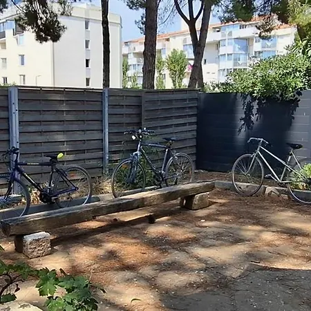 Jardin De Camargue - T4 Avec Parking, Wifi, Velos & Jardin, Proche 아파트