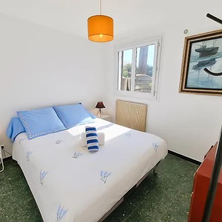 Jardin De Camargue - T4 Avec Parking, Wifi, Velos & Jardin, Proche * 르그로뒤후아
